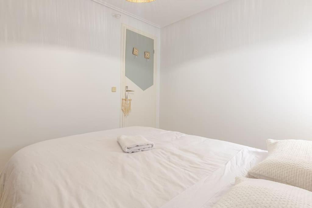 Alboko Apartment Билбао Екстериор снимка