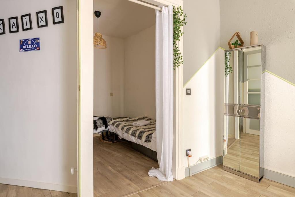 Alboko Apartment Билбао Екстериор снимка